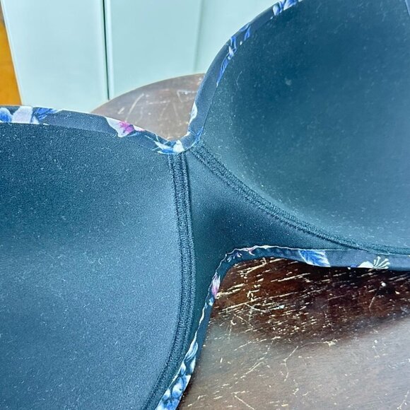 La Senza Lightly Padded Sleek Back Bra 40E - Picture 6 of 6